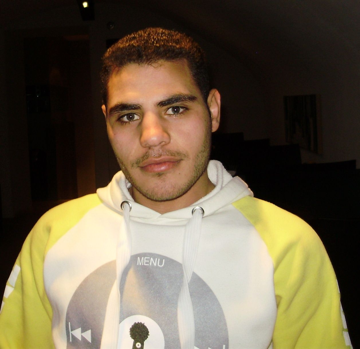09att strangers emad 21