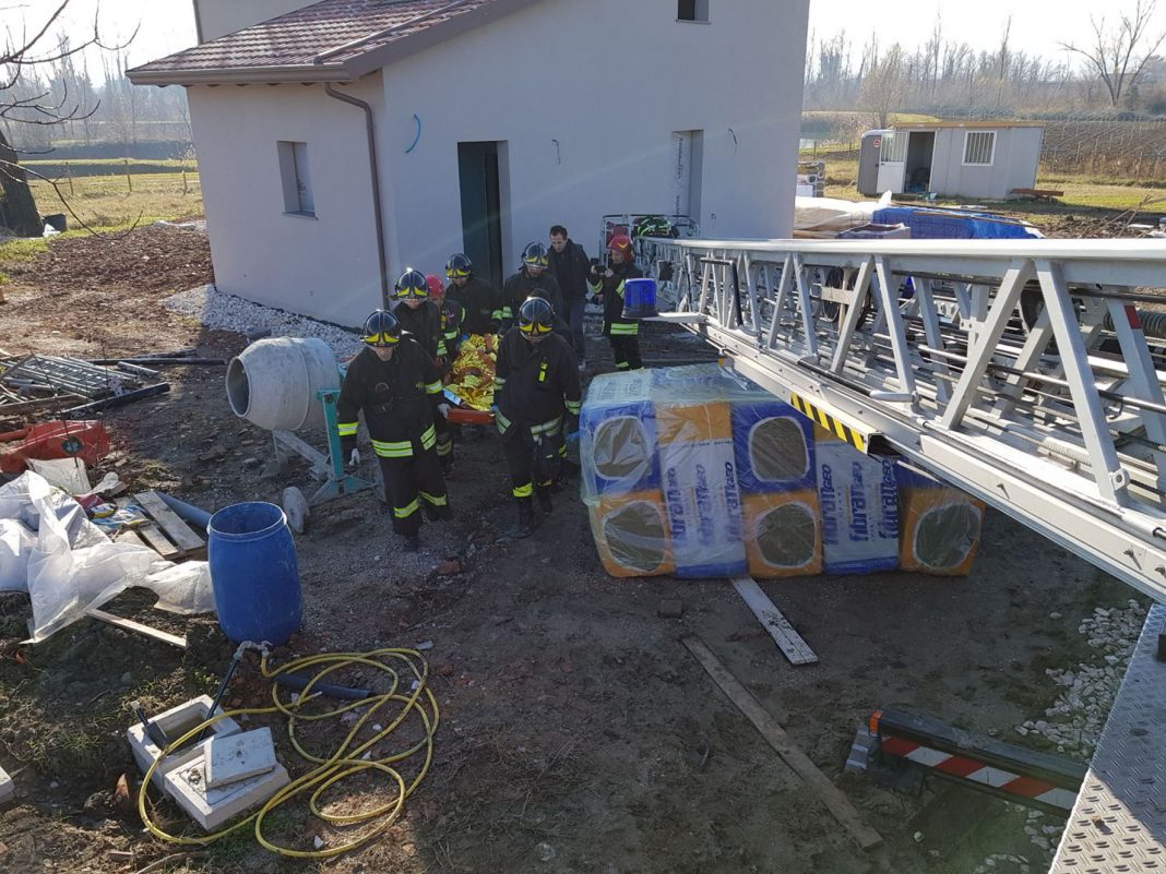 Imola -INFORTUNIO SUL LAVORO A CASTEL SAN PIETRO