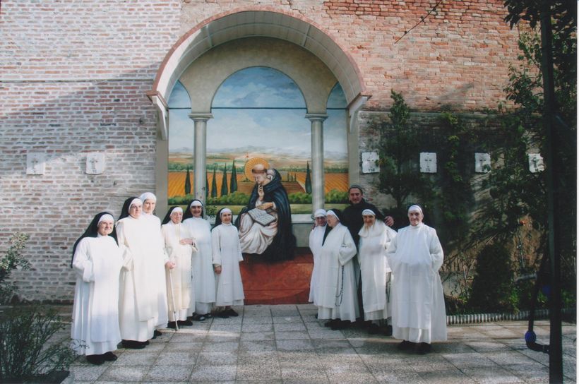 01xsa monache domenicane
