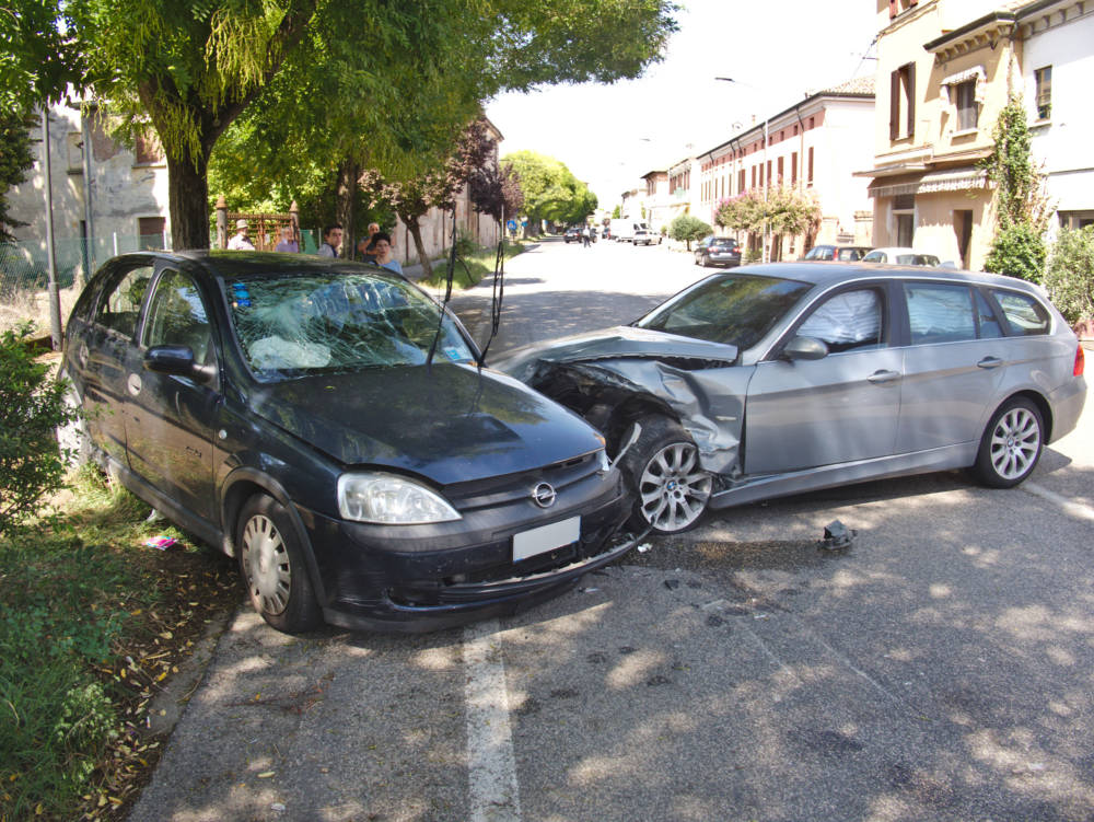 LAVEZZOLA: INCIDENTE IN VIA BASTIA 03-09-2018---FOTO FIORENTINI