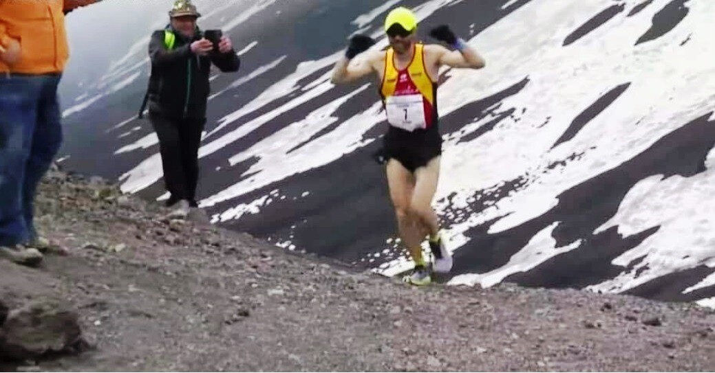 Sport-AtleticaAvisCspt-Raiti-vince-MaratonaEtna-11giu2023-2