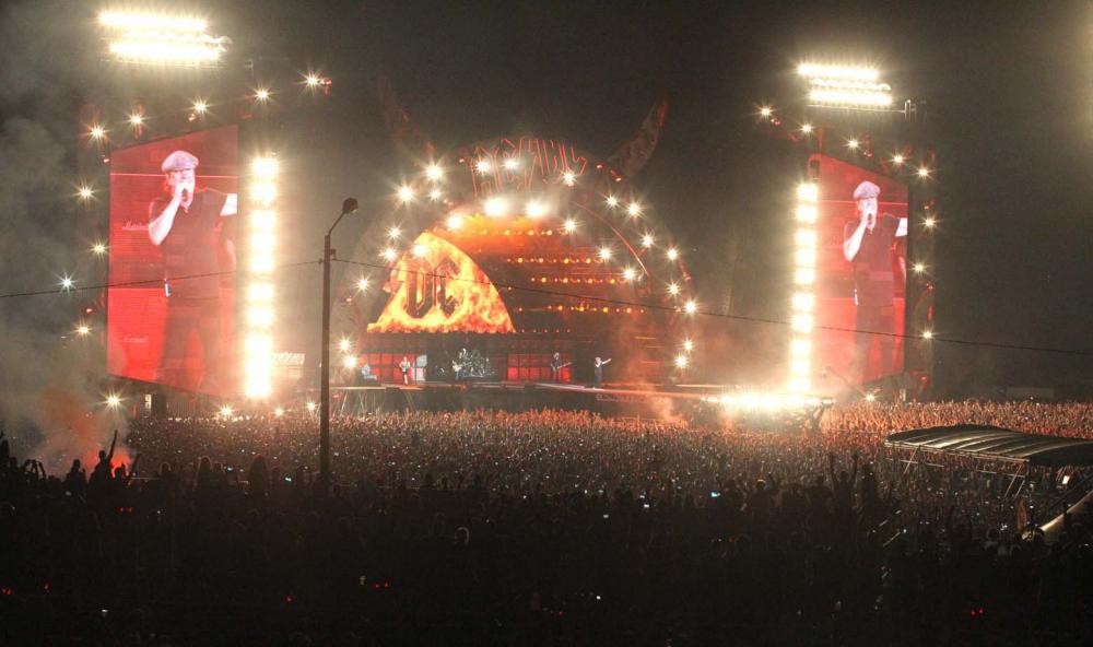 Gli AC/DC a Imola nel 2015. Foto Isolapress