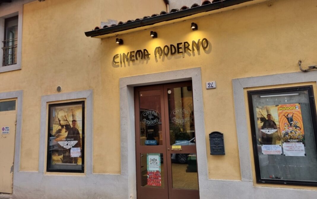 Il Cinema Moderno. Foto di repertorio